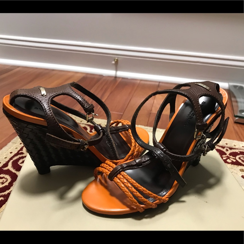 Burberry Sandals, size 7